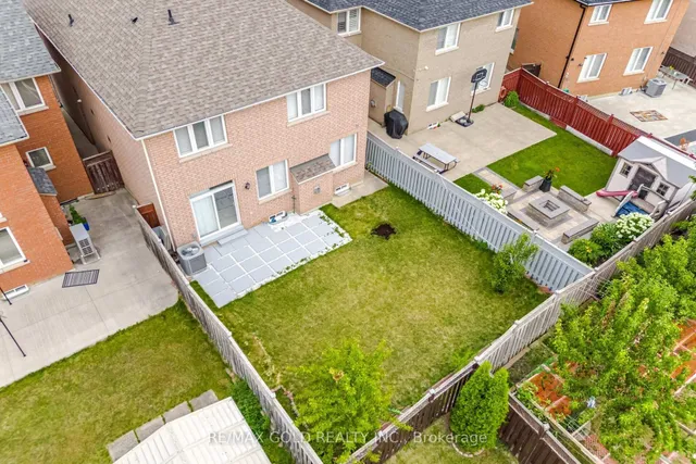 Primary image of 53 Hoyle Dr