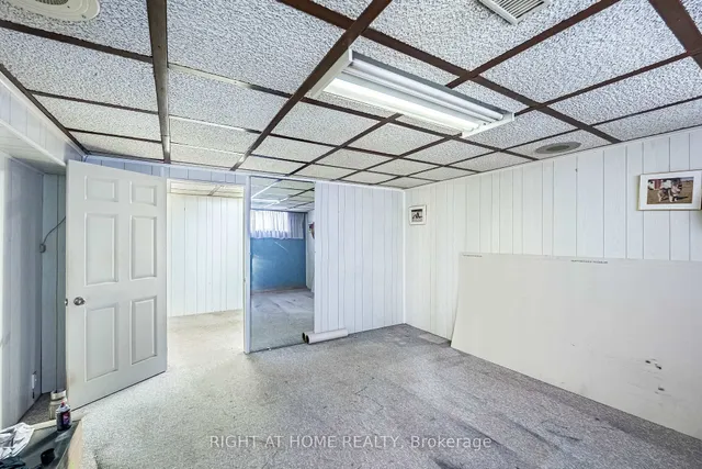 Additional image 40 of 233 Faywood Blvd