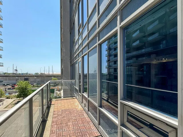 Additional image 15 of 55 East Liberty St Unit 405