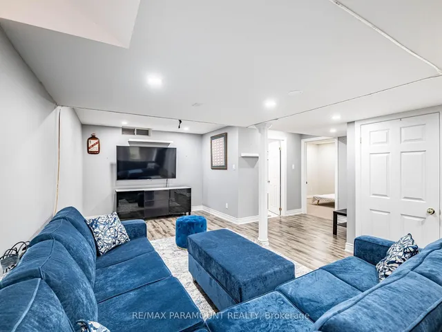Additional image 41 of 42 Outlook Ave