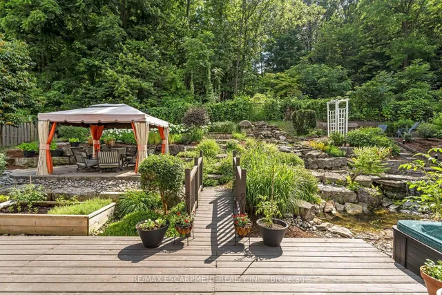 Additional image 41 of 22 Shadeland Cres