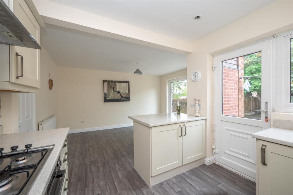 Additional image 8 of St Johns Close, Henley-In-Arden, Warwicshire