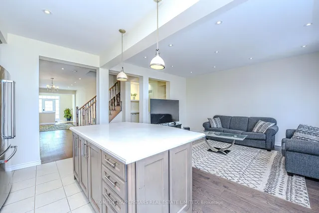 Additional image 21 of 1395 Chretien St