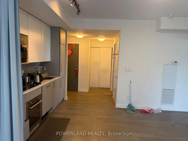 Additional image 14 of 17 Dundonald St Unit 908