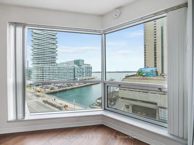 Additional image 15 of 10 Queens Quay Unit 706