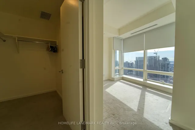 Additional image 10 of 180 University Ave Unit 4704