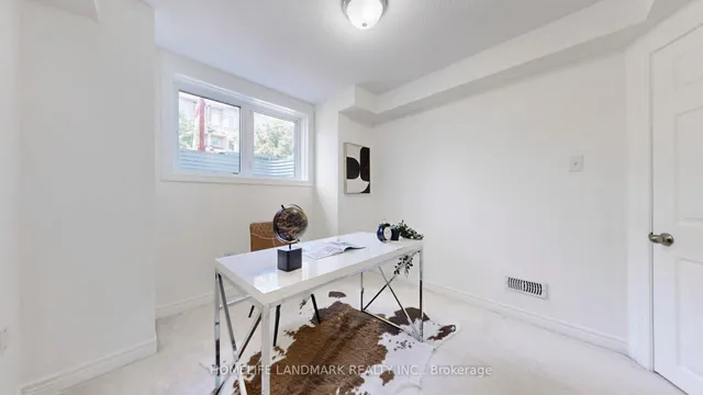 Additional image 25 of 7 Kawneer Terr