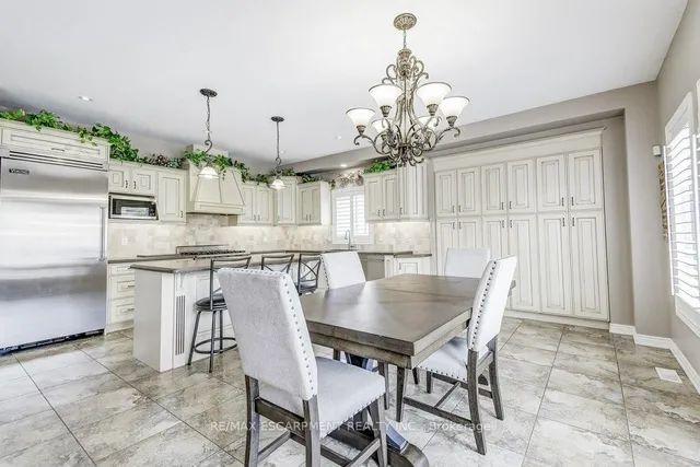 Additional image 14 of 33 Lockman Dr