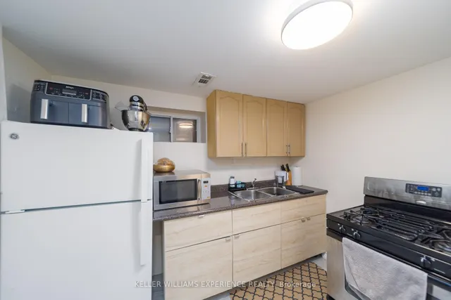 Additional image 17 of 57 Plunkett Rd