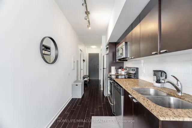 Additional image 10 of 105 The Queensway Ave Unit 2413