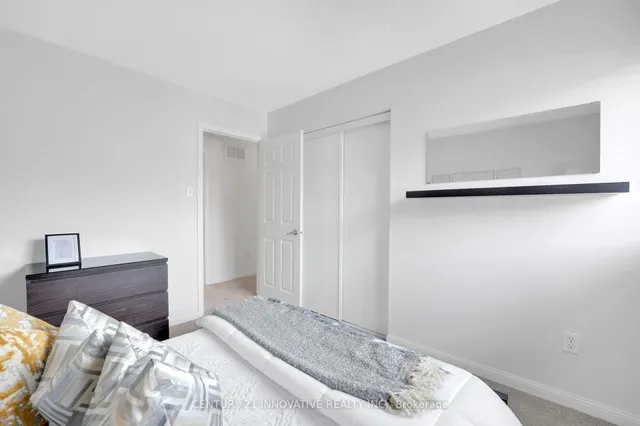 Additional image 30 of 12 Knotwood Cres