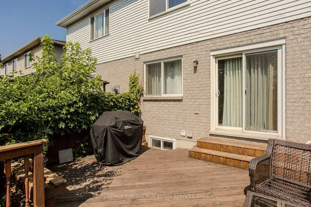 Additional image 31 of 1386 Treeland St