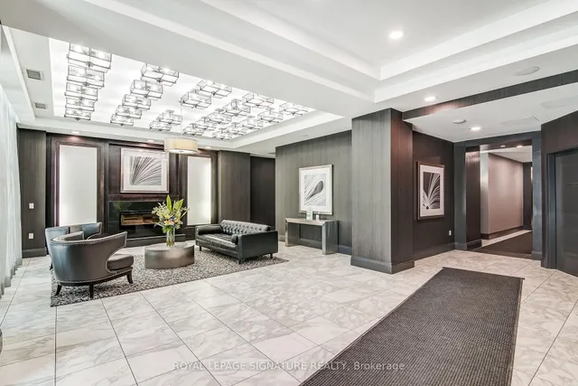 Additional image 5 of 125 Western Battery Rd Unit 210