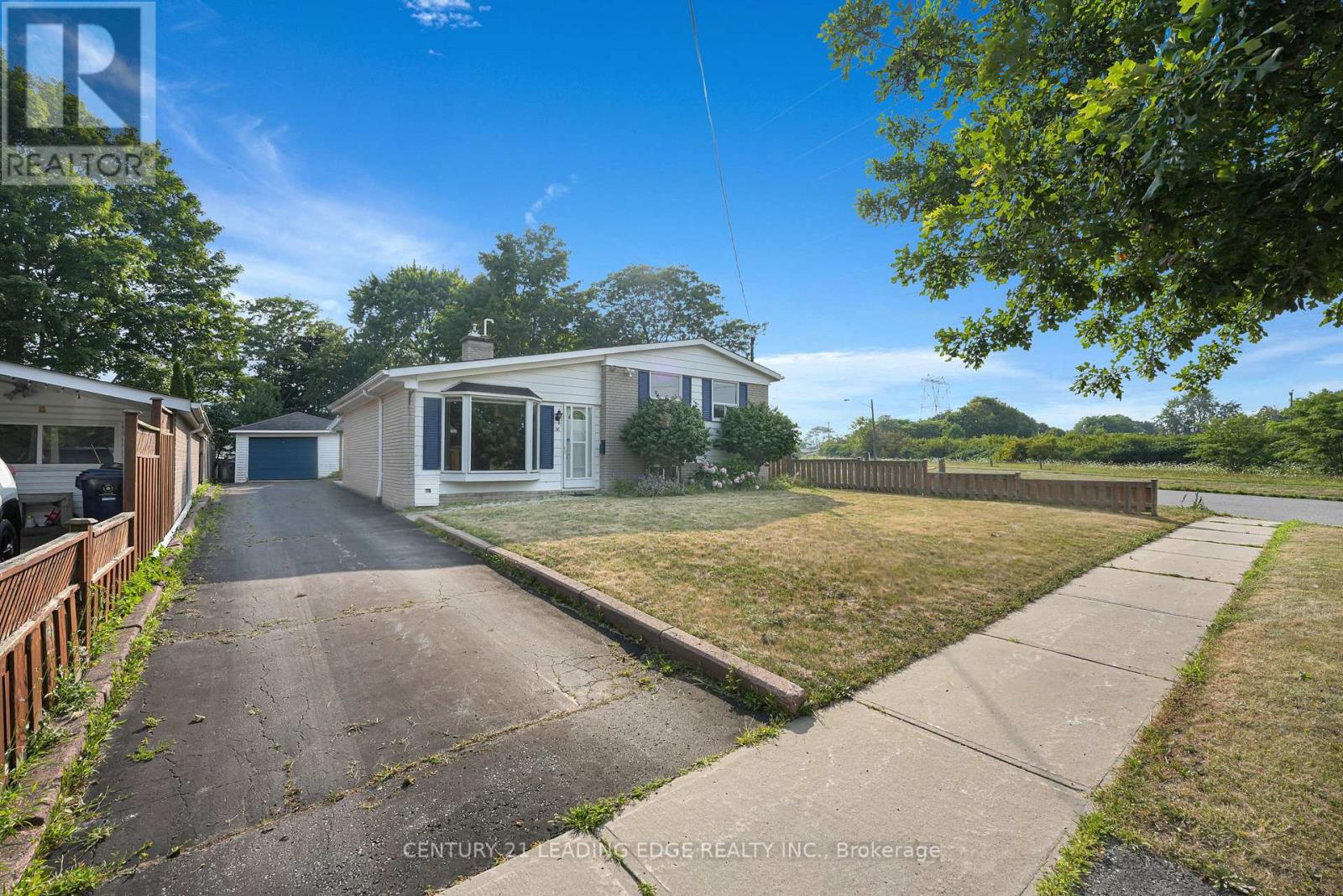 36 BENSHIRE DRIVE|Toronto (Woburn), Ontario M1H1M3