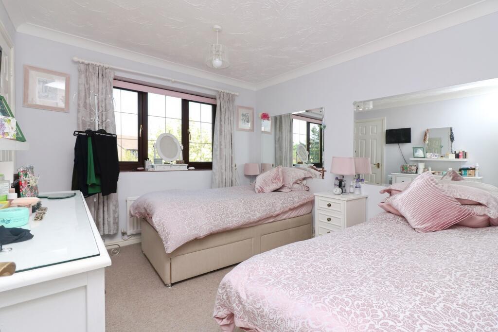 Additional image 8 of Mendlesham, Welwyn Garden City, AL7