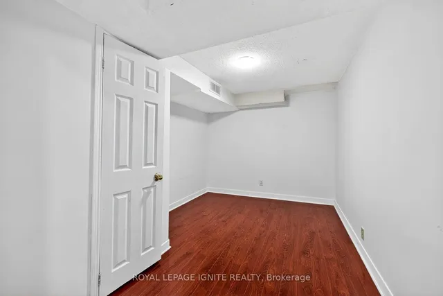 Additional image 41 of 120 Littles Rd