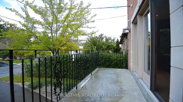 Additional image 27 of 51 Abitibi Ave