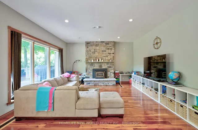 Additional image 18 of 7 Sulgrave Cres