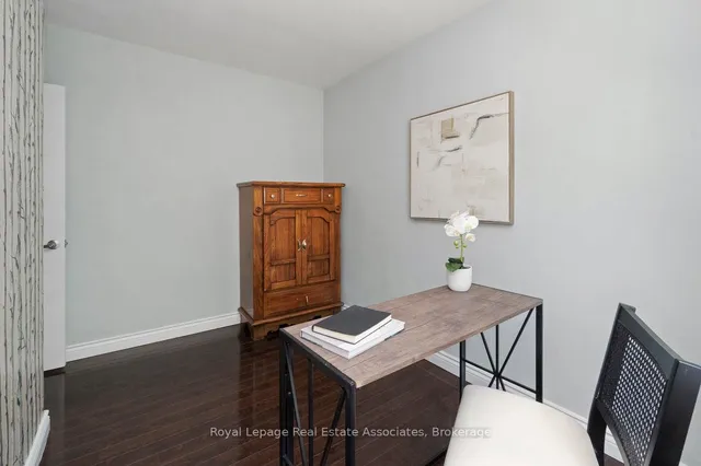 Additional image 19 of 107 Court St