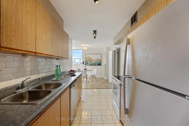 Additional image 17 of 25 Silver Springs Blvd Unit 1909