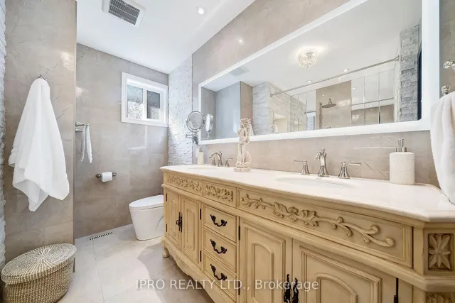 Additional image 16 of 731 Hager Ave