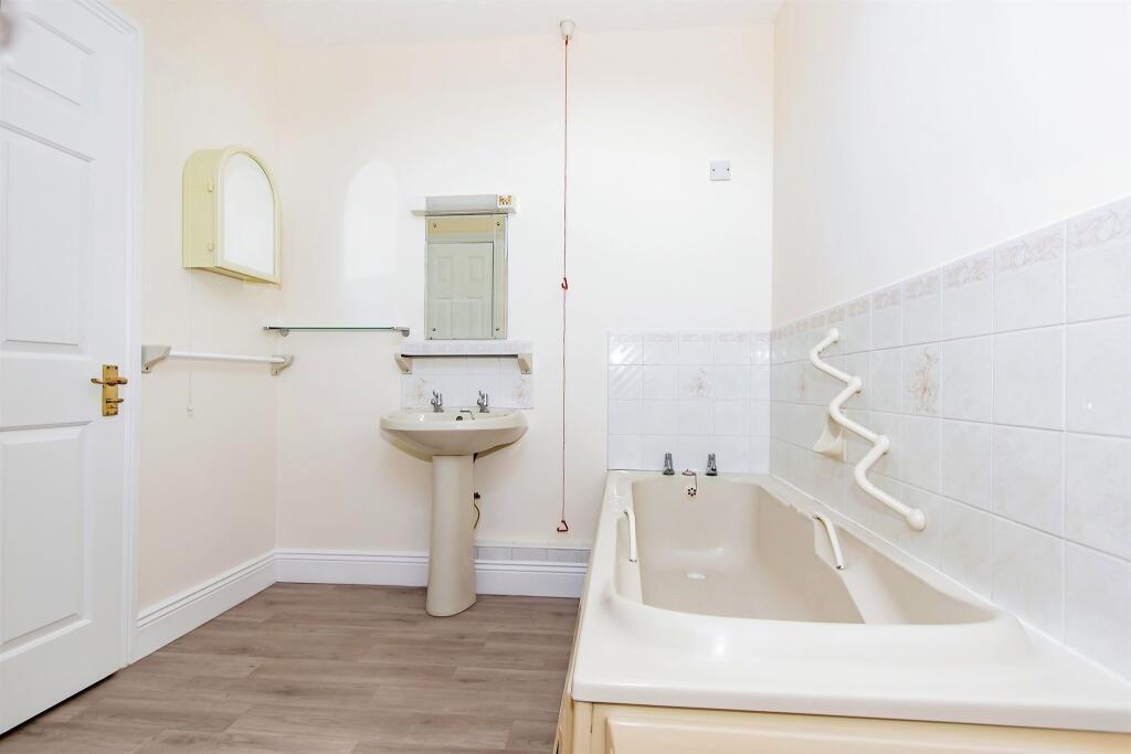 Additional image 5 of Coverdale Court, YEOVIL