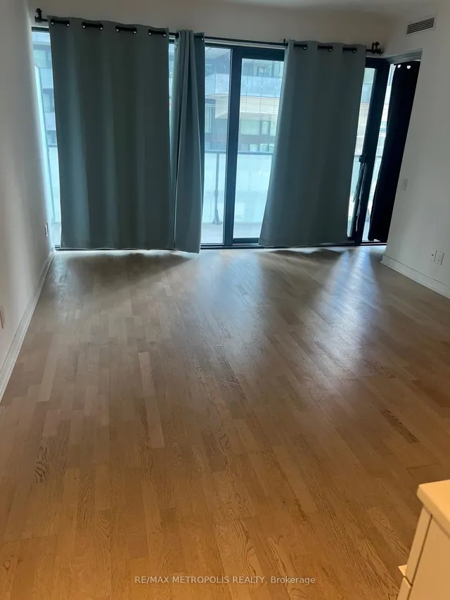 Additional image 5 of 161 Roehampton Ave Unit 1805