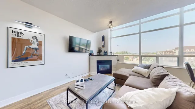 Additional image 10 of 200 Manitoba St Unit 433