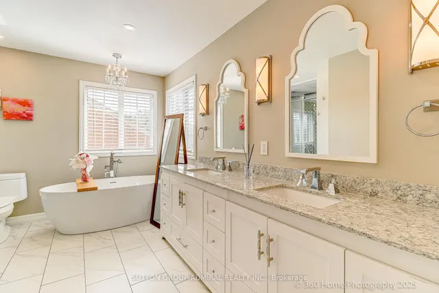 Additional image 16 of 1065 Woodward Ave