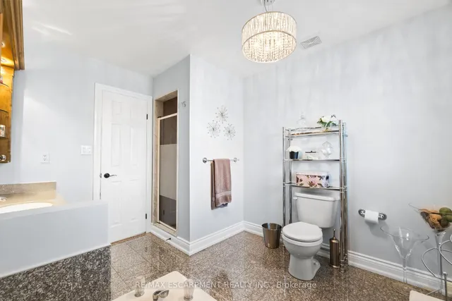 Additional image 28 of 286 Winfield Terr