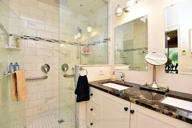 Additional image 24 of 241 SILVERBIRCH Blvd