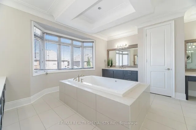 Additional image 26 of 57 Elbern Markell Dr