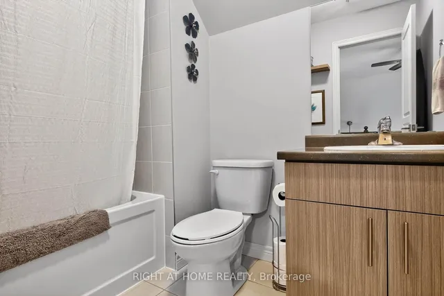 Additional image 23 of 18 Rolling Lane