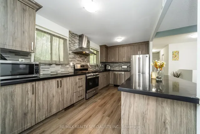 Additional image 13 of 6 Griselda Crt