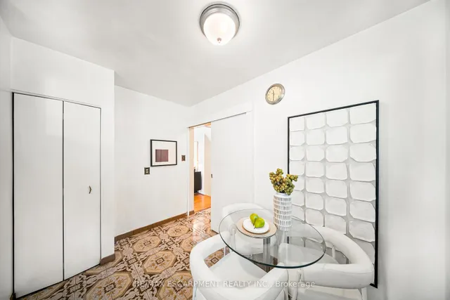 Additional image 15 of 1065 Franconia Dr