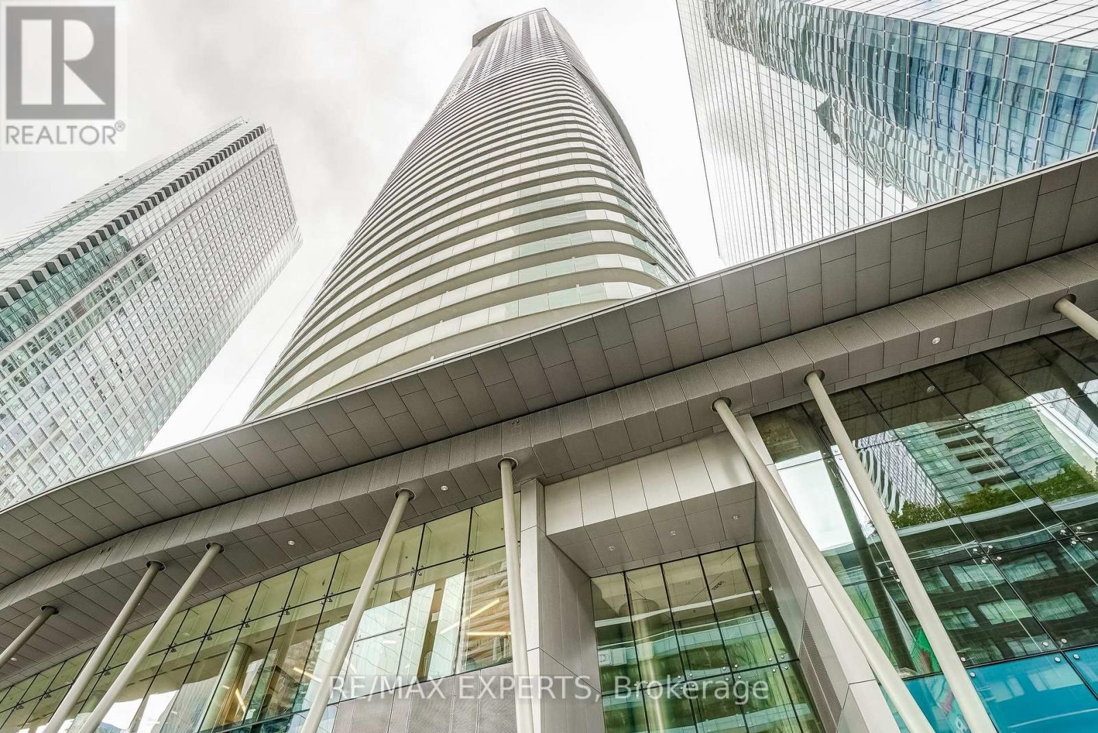 3803 - 14 YORK STREET|Toronto (Waterfront Communities), Ontario M5J0B1