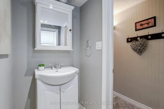 Additional image 31 of 4379 Kerry Dr