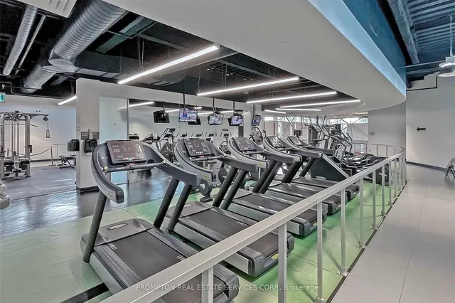 Additional image 37 of 10 Navy Wharf Crt Unit 1101