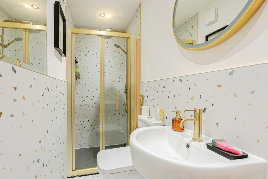 Additional image 10 of Casterton Avenue, Burnley, Lancashire, BB10