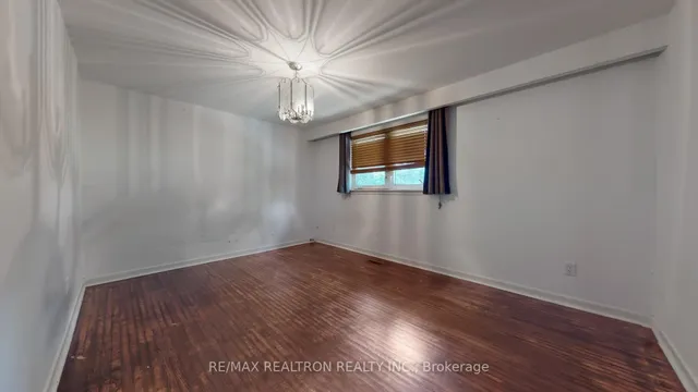 Additional image 24 of 16 Flavian Cres