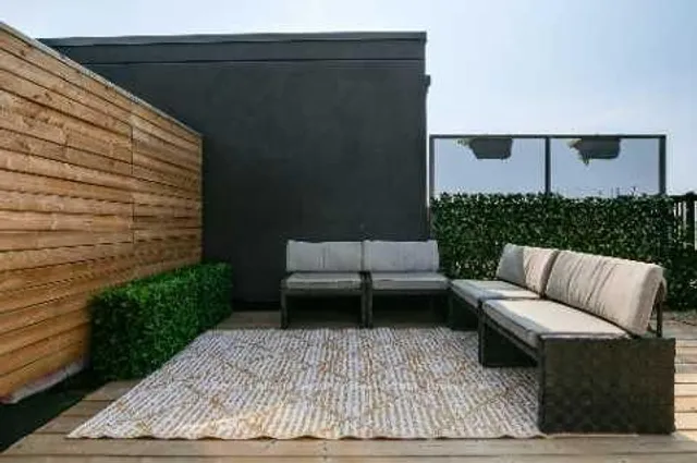 Additional image 37 of 40 Ed Clark Gdns Unit TH 22