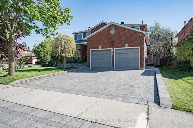 Additional image 2 of 221 Old Orchard Circ