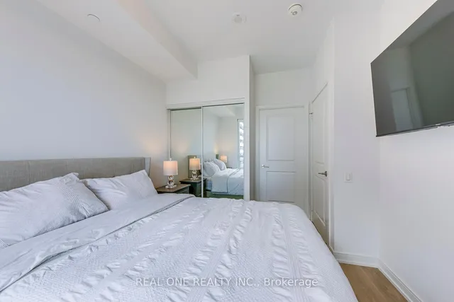 Additional image 30 of 8 Nahani Way Unit 3120