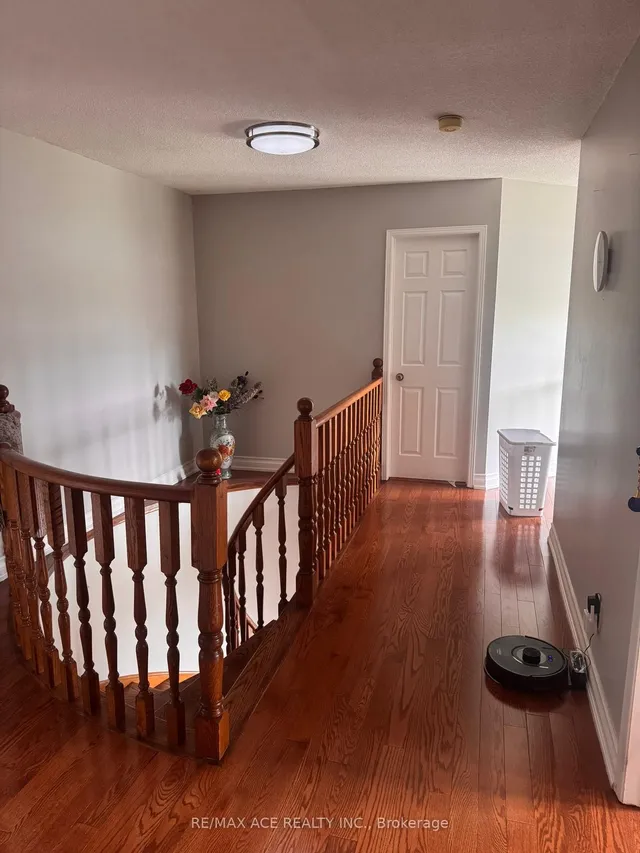 Additional image 10 of 26 Brownridge Crt