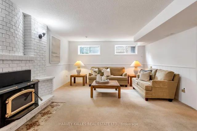 Additional image 35 of 196 Prince Edward Dr