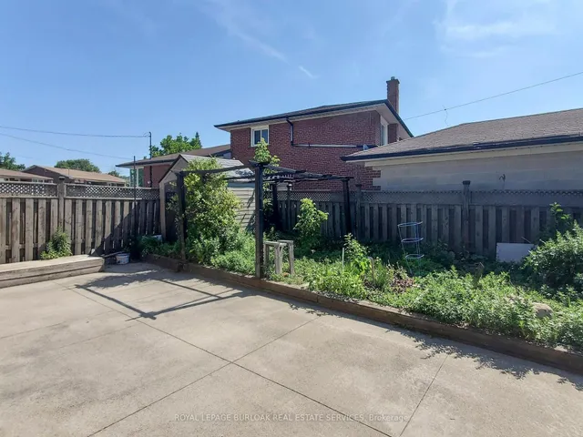 Additional image 41 of 37 Hucknall Rd