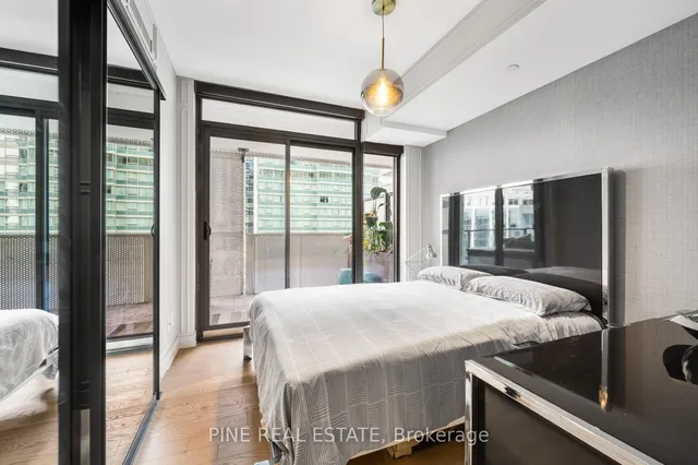 Additional image 3 of 25 Richmond St Unit 1305