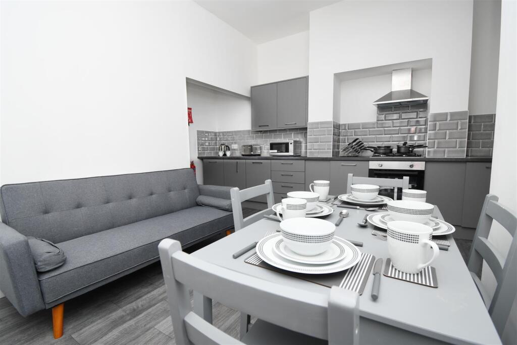 Additional image 6 of Berry Street, Burnley