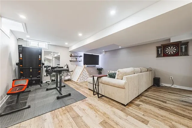 Additional image 22 of 157 Lormont Blvd