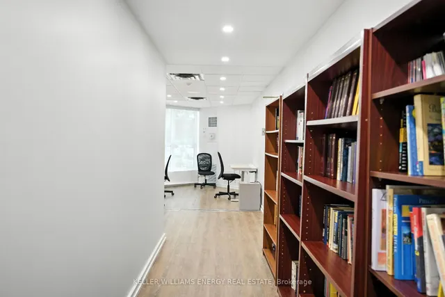 Additional image 30 of 3231 Eglinton Ave Unit 1107